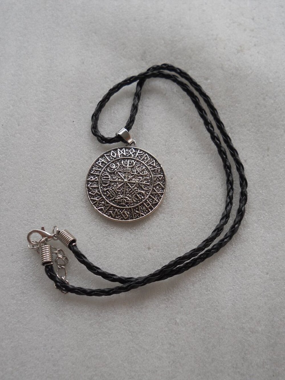 *SALE*   Viking Compass Pendant Necklace   1125